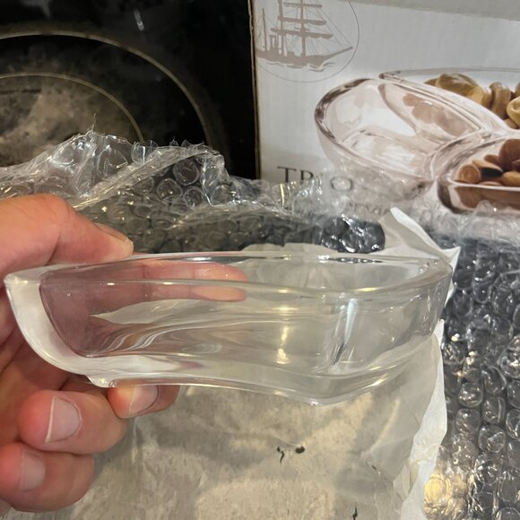 3/$15 Vintage Bowring 3 Piece Trio Serving Dishes Clear Glass New in Box - Picture 2 of 4